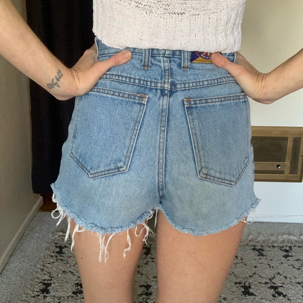 Vintage Jean Shorts - Picture 3 of 7